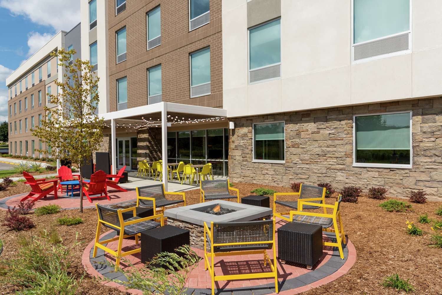 home2 suites by hilton appleton