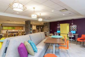 home2 suites by hilton appleton