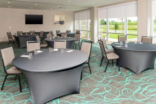 home2 suites by hilton appleton
