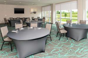 home2 suites by hilton appleton