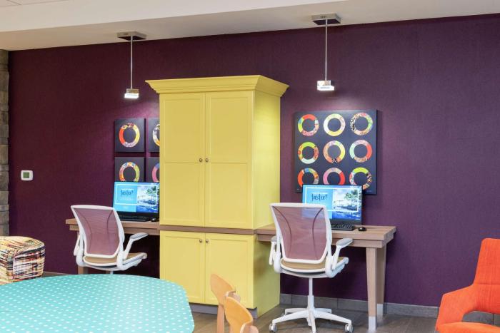 home2 suites by hilton appleton