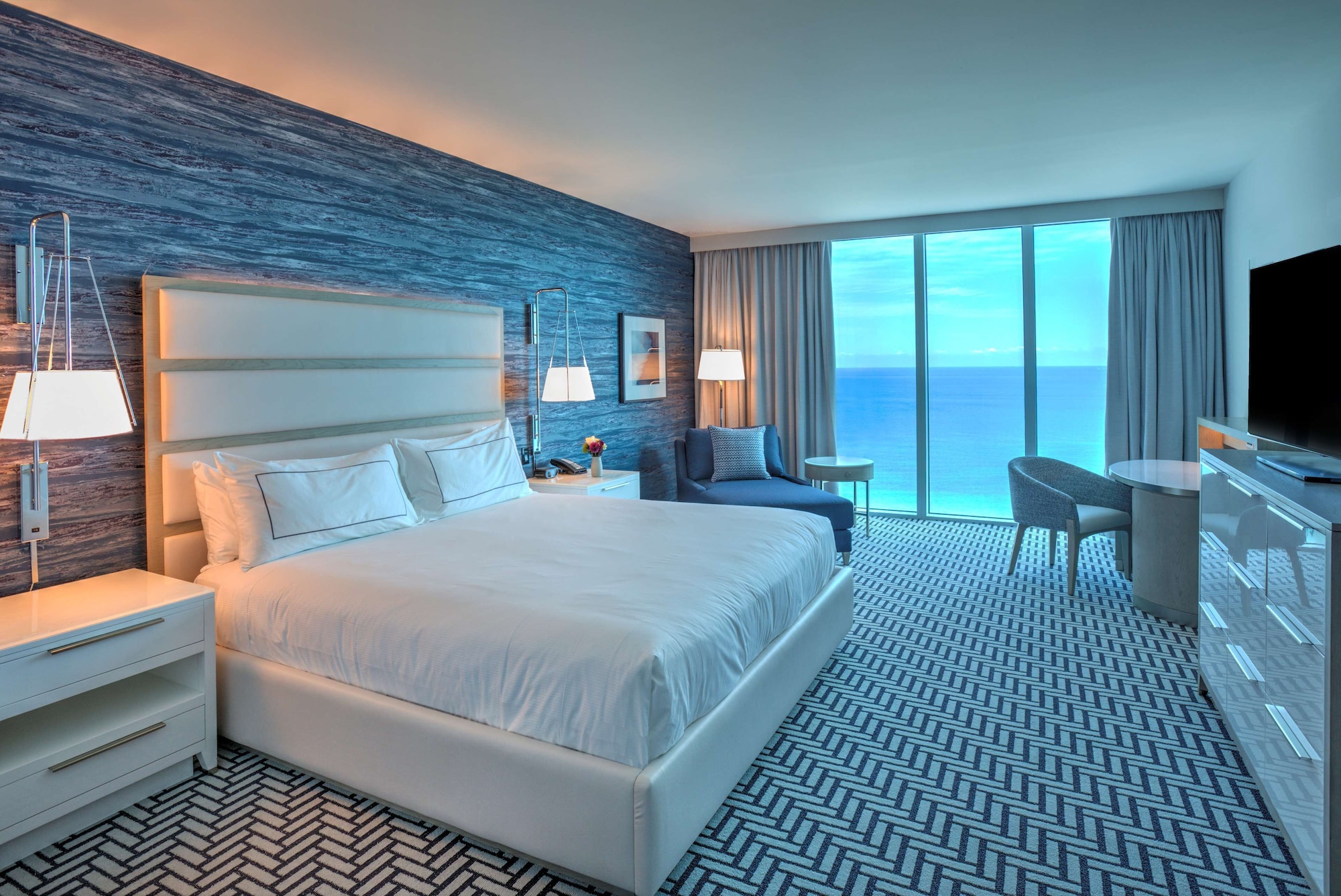 hotel maren fort lauderdale beach curio collection by hilton