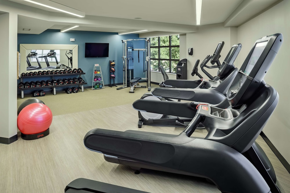 the bevy hotel boerne a doubletree by hilton