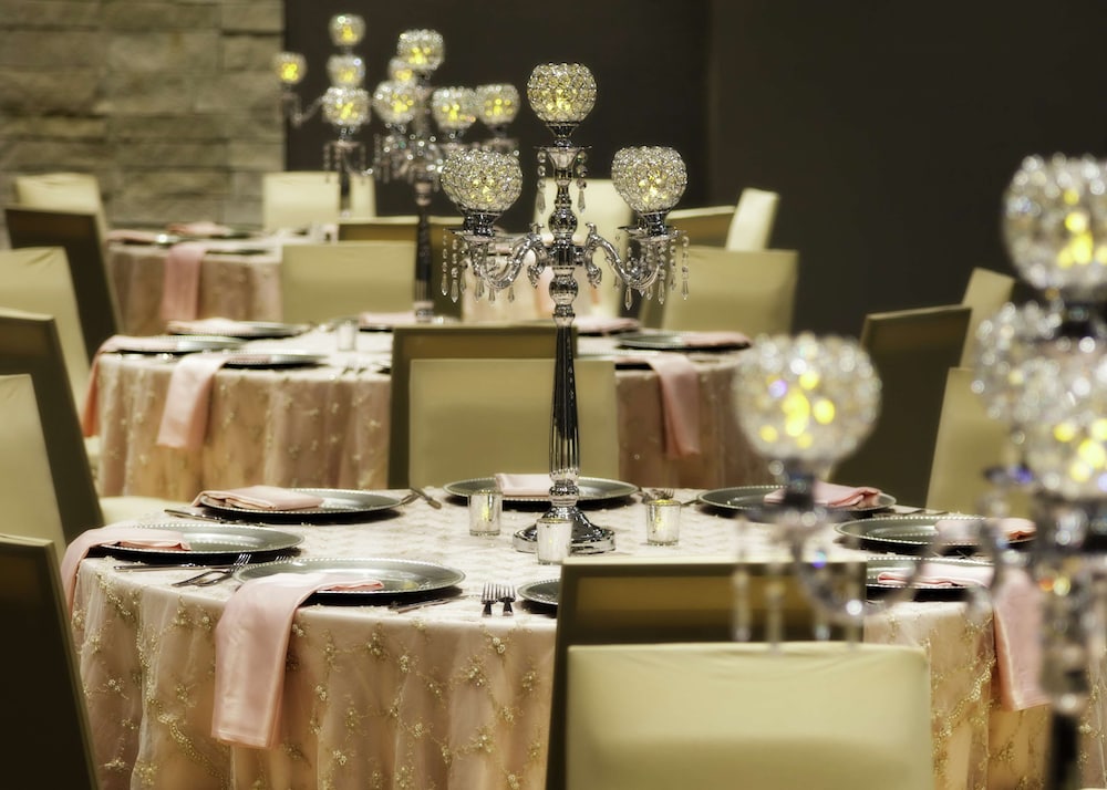 the bevy hotel boerne a doubletree by hilton