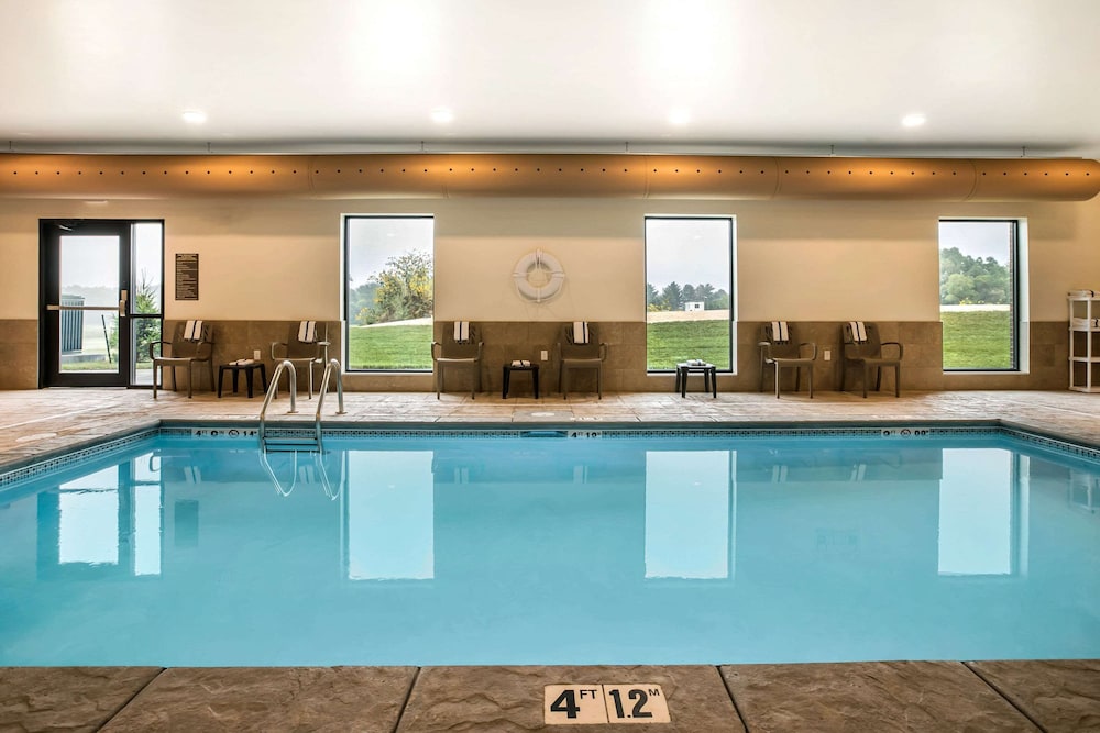 comfort inn and suites ames near isu campus