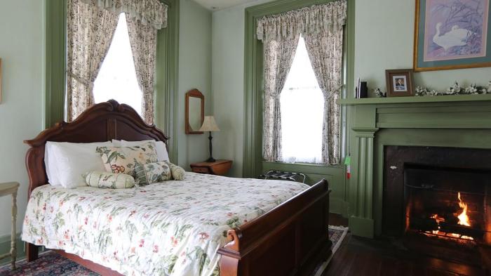 lafayette inn