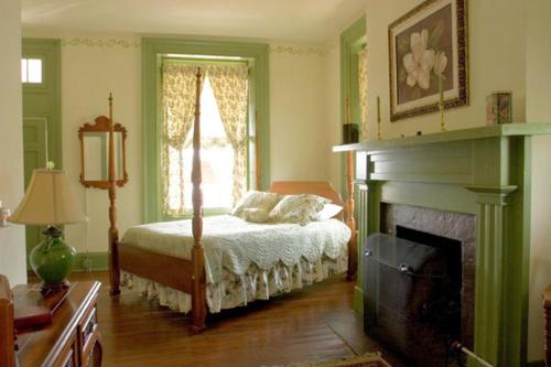 lafayette inn