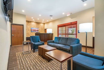 comfort inn and suites harrisburg hershey west