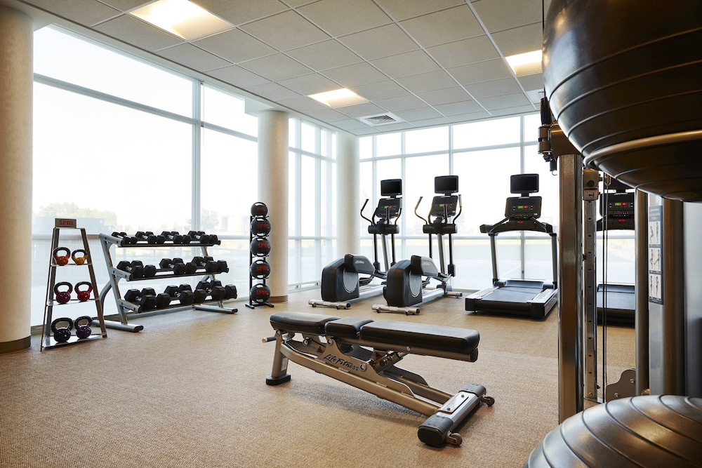 springhill suites by marriott springfield north