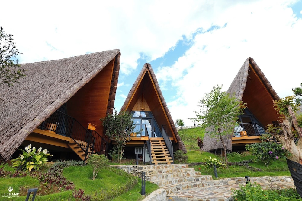 le champ tu le resort hot spring and spa