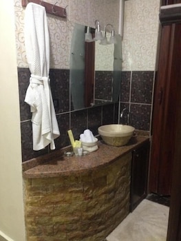 alaamira furnished apartments