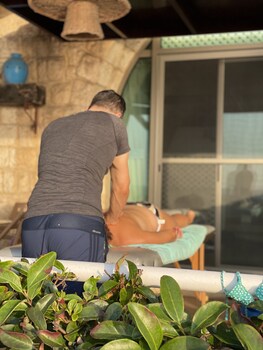 Le Blanc Bleu,Halat>>Byblos,3 star