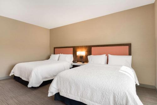 hampton inn batesville