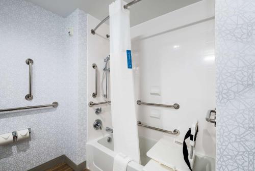 hampton inn batesville