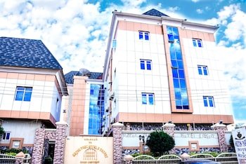 Milton Park Hotel,,3 star