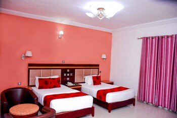 Milton Park Hotel,,3 star
