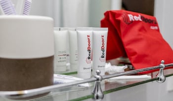 reddoorz plus near malang town square