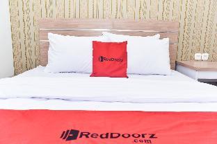 reddoorz plus near malang town square