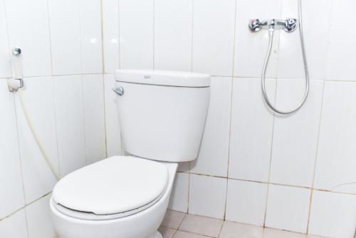 reddoorz plus near malang town square