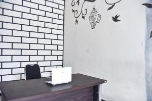 reddoorz plus near malang town square