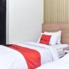 reddoorz plus near malang town square