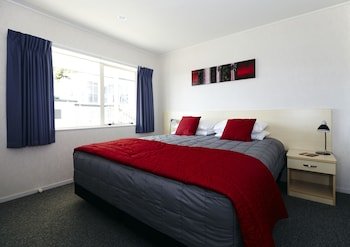 paihia apartments