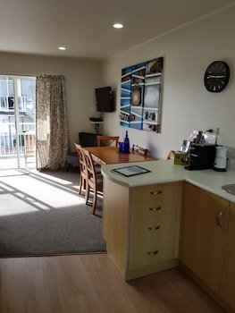 paihia apartments