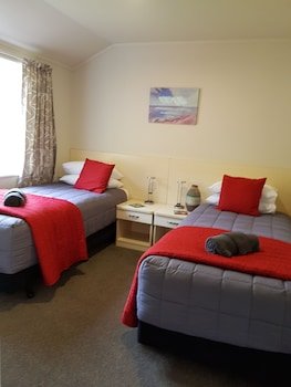 paihia apartments