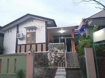 kenangan guest house