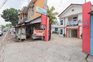 Reddoorz Syariah At Sudirman Street Garut,Pacet>>Garut,2 star