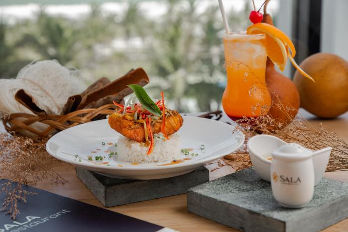 sala danang beach hotel