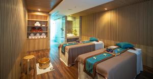 sala danang beach hotel