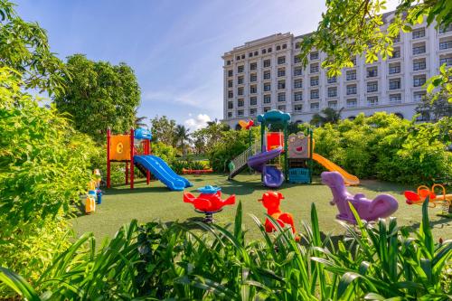 vinpearl discovery sealink nha trang