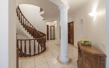 bertolina guest house