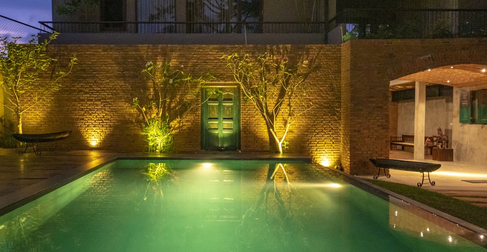 ayur ayur ayurveda retreat