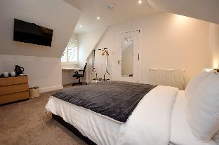 apple tree place bandb