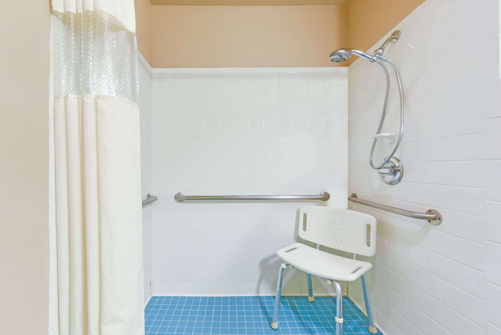 days inn by wyndham granbury