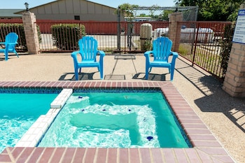 days inn by wyndham granbury