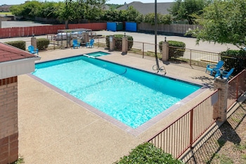 days inn by wyndham granbury