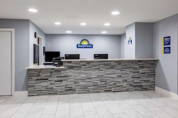 Days Inn By Wyndham Granbury,Hood County>>Granbury,2 star