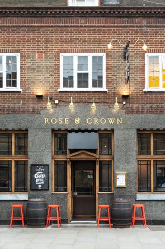 publove the rose and crown