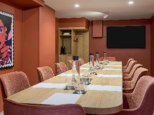 mercure st raphael centre plage