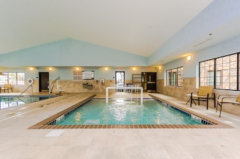 Staybridge Suites Grand Forks By Ihg,North Dakota>>East Grand Forks,3 star