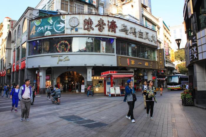 south north international apartment kam rueng plaz