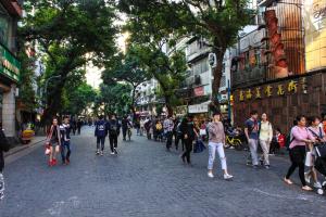 south north international apartment kam rueng plaz