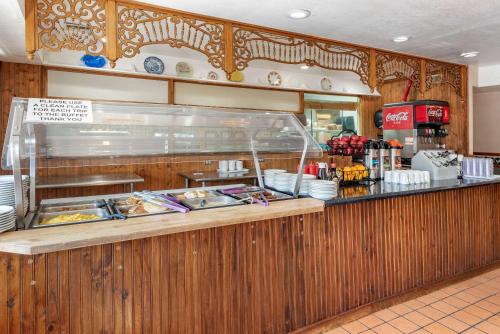 quality inn grand junction near university