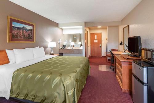 quality inn grand junction near university