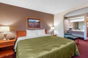 quality inn grand junction near university