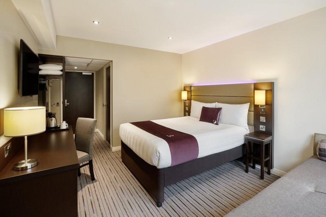 Premier Inn Bridgwater Gateway (M5, J24),,3 star