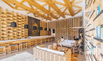 atour hotel wuhan donghu yuejiazui